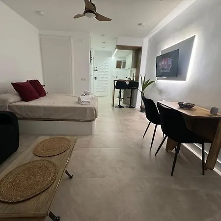 Costa! Nuevo Estudio Cerca Del Mar Benalmadena